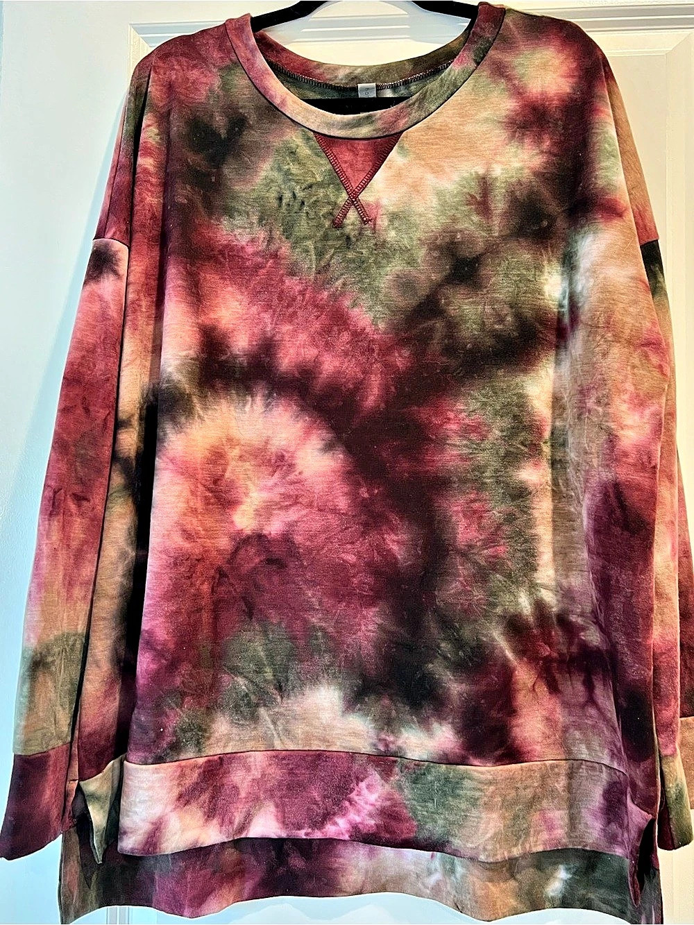 honeyme curvy Tie-Dye Long Sleeve Top in Multicolor XL